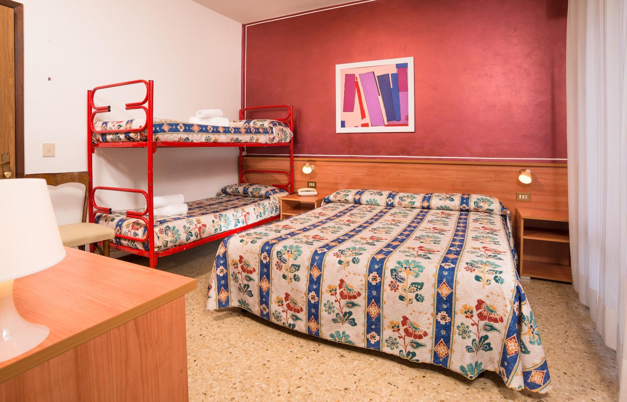 לידו די ג'סולו Hotel Azzorre מראה חיצוני תמונה