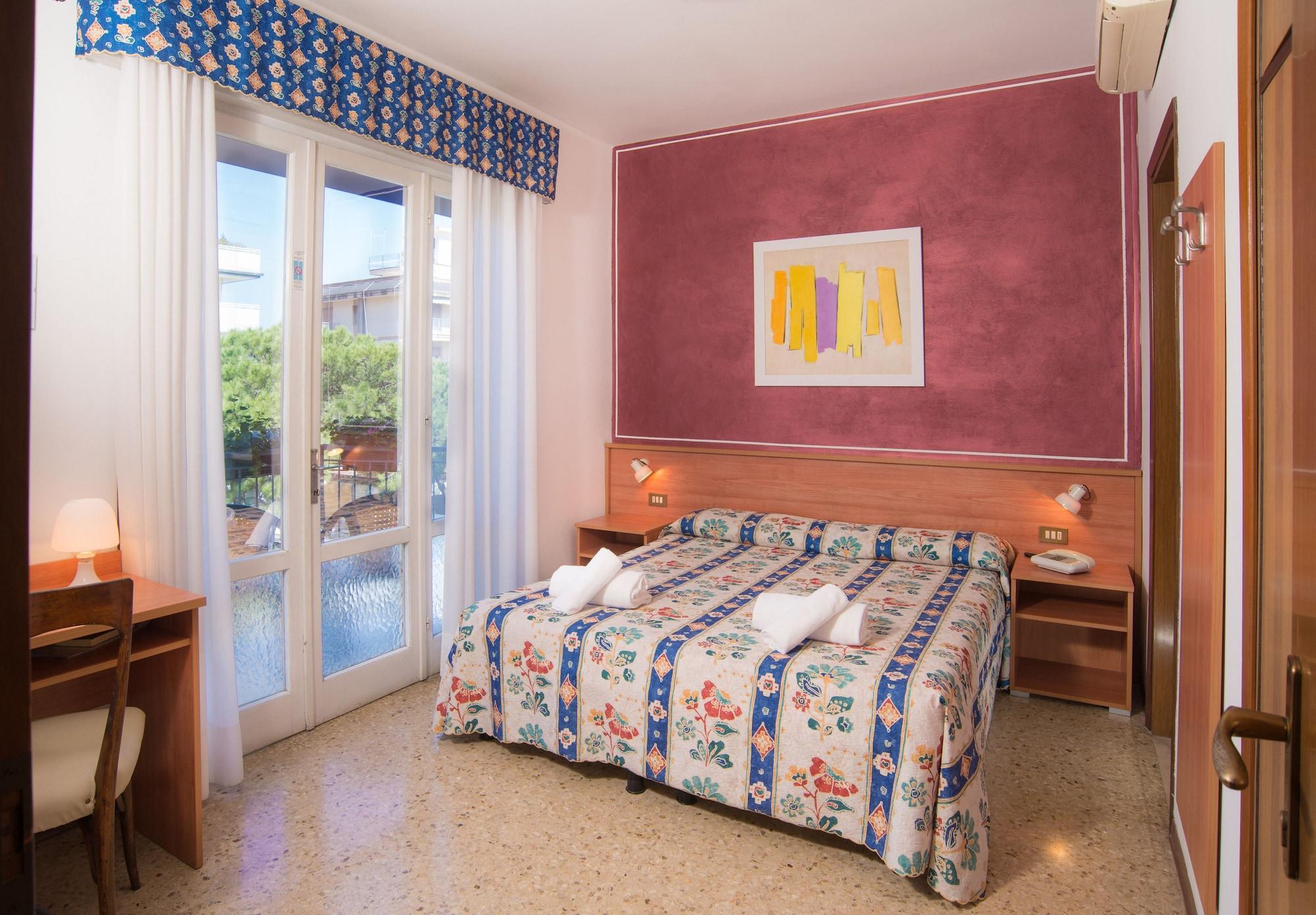 לידו די ג'סולו Hotel Azzorre מראה חיצוני תמונה