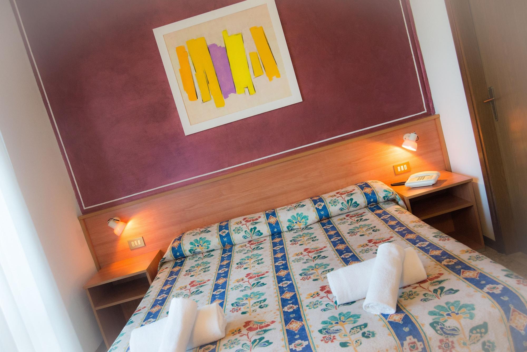לידו די ג'סולו Hotel Azzorre מראה חיצוני תמונה