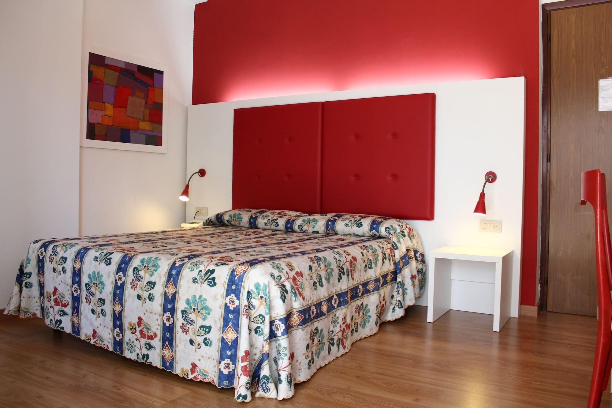 לידו די ג'סולו Hotel Azzorre מראה חיצוני תמונה